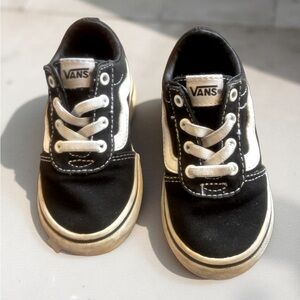 Toddler Vans Slip-On Sneakers Black/White